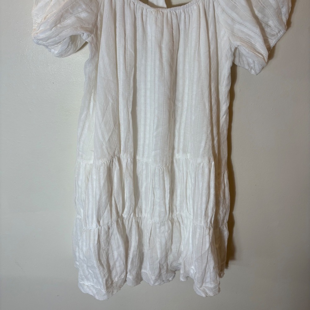 Davi & Dani White Kimmy Dress Puff Sleeve Tiered Back Tie NWT Medium - Picture 4 of 8